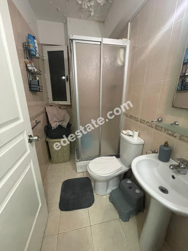 Lefkoşa Gönyeli'de Türk Koçanlı Zemin Üstü Satılık  2+1 Daire