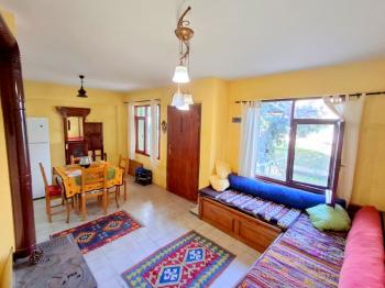 Didim Efeler Mahallesi Özgün Kent Sitesi’nde 3+1 Bahçeli Ev