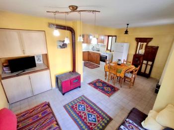 Didim Efeler Mahallesi Özgün Kent Sitesi’nde 3+1 Bahçeli Ev