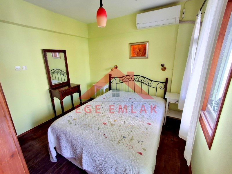 Didim Efeler Mahallesi Özgün Kent Sitesi’nde 3+1 Bahçeli Ev