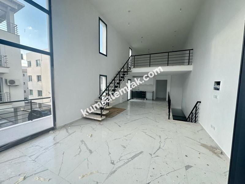 Girne Merkez Sende Katlı Teraslı İş Yeri Dükkan