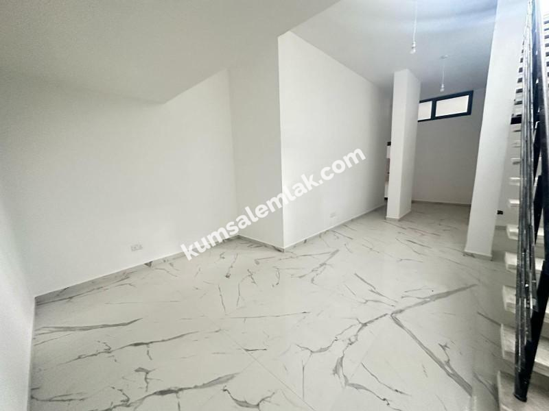 Girne Merkez Sende Katlı Teraslı İş Yeri Dükkan