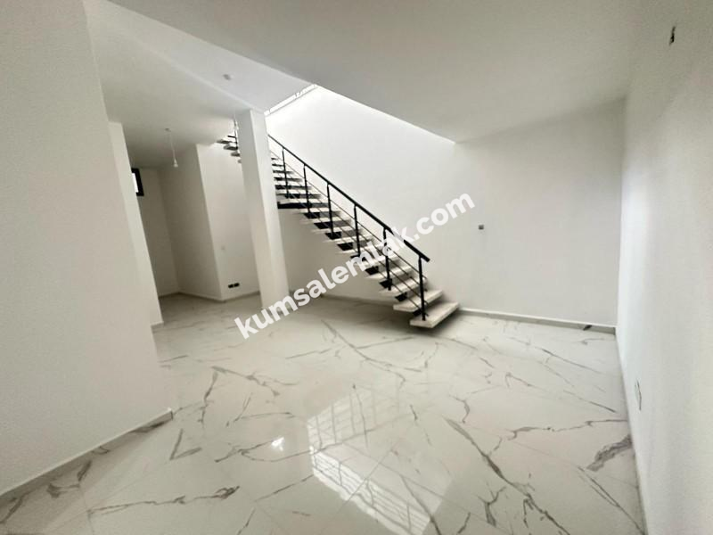 Girne Merkez Sende Katlı Teraslı İş Yeri Dükkan