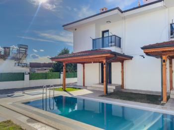 Ula Gökovada Kiralık 2+1 Dubleks EŞYASIZ BOŞ İkiz Villa