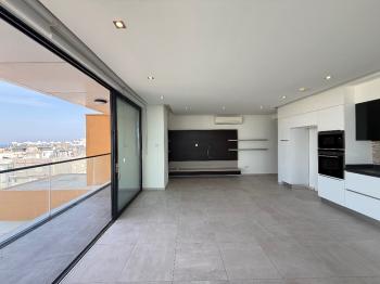 KKTC Girne Merkezde Türk Tapulu Satılık 3+1 Daire