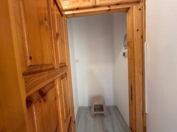 KKTC Girne Lapta Bölgesinde 1262 m2 Arsa İçinde Satılık 2+2 Villa