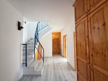 KKTC Girne Lapta Bölgesinde 1262 m2 Arsa İçinde Satılık 2+2 Villa