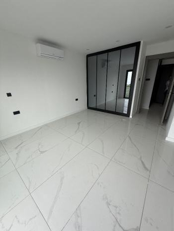 Girne Merkez’de Deniz Manzaralı 2+1 Satılık Daire