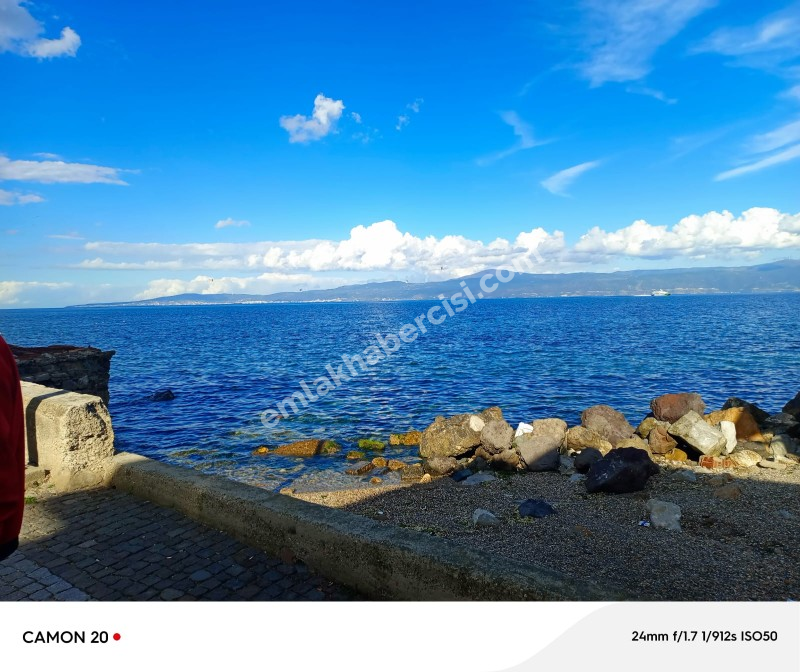 EMLAK HABERCİSİ 'NDEN MUDANYA HALİTPAŞA DENİZE 50 ADIM MESAFEDE ARA KAT 65 M2 NET GENİŞ 1+1 DAİRE