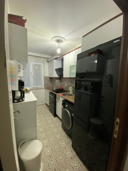 Çırçır Metro'ya 7 Dk Otoparklı 3.Kat 2+1 Satılık Daire