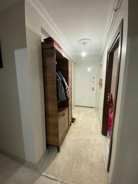 Çırçır Metro'ya 7 Dk Otoparklı 3.Kat 2+1 Satılık Daire