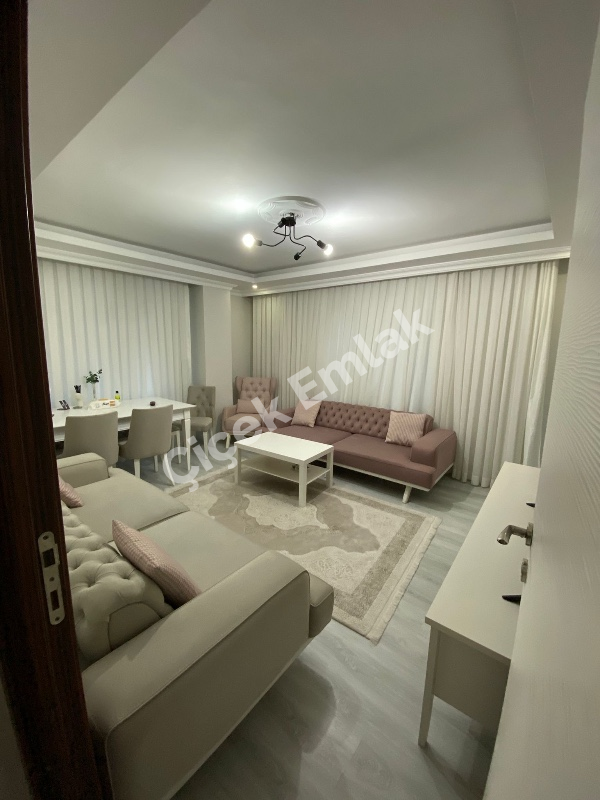 Çırçır Metro'ya 7 Dk Otoparklı 3.Kat 2+1 Satılık Daire