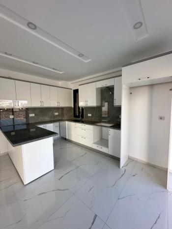 DİDİM ALTINKUM MAHALLESİNDE 290 M² ARSA İÇİNDE  4+1 TAM MÜSTAKİL HAVUZLU LÜKS VİLLA