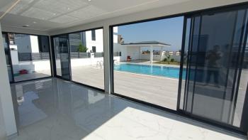 DİDİM HİSAR MAHALLESİNDE EŞYALI MÜSTAKİL HAVUZLU ,KIŞ BAHÇELİ LÜKS VİLLA