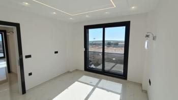 DİDİM HİSAR MAHALLESİNDE EŞYALI MÜSTAKİL HAVUZLU ,KIŞ BAHÇELİ LÜKS VİLLA