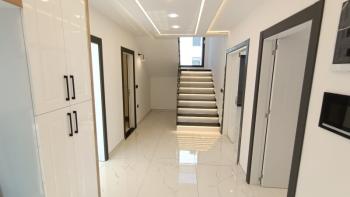 DİDİM HİSAR MAHALLESİNDE EŞYALI MÜSTAKİL HAVUZLU ,KIŞ BAHÇELİ LÜKS VİLLA