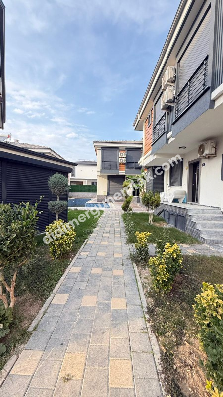  DİDİM HİSAR MAHALLESİNDE EŞYALI  HAVUZLU SİTE İÇİNDE  3+1  LÜKS  SATILIK VİLLA