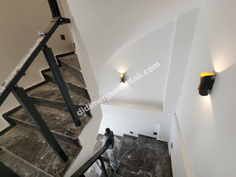  DİDİM HİSAR MAHALLESİNDE LÜKS 3+1 MÜSTAKİL HAVUZLU BAHÇELİ SATILIK VİLLA