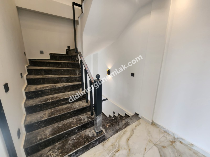  DİDİM HİSAR MAHALLESİNDE LÜKS 3+1 MÜSTAKİL HAVUZLU BAHÇELİ SATILIK VİLLA