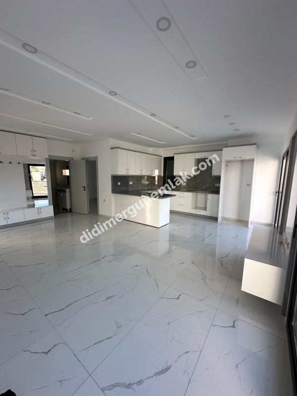 DİDİM ALTINKUM MAHALLESİNDE 290 M² ARSA İÇİNDE  4+1 TAM MÜSTAKİL HAVUZLU LÜKS VİLLA