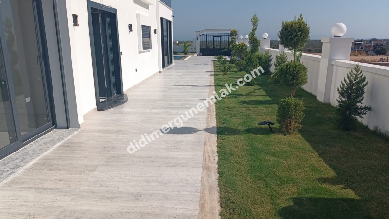 DİDİM HİSAR MAHALLESİNDE EŞYALI MÜSTAKİL HAVUZLU ,KIŞ BAHÇELİ LÜKS VİLLA