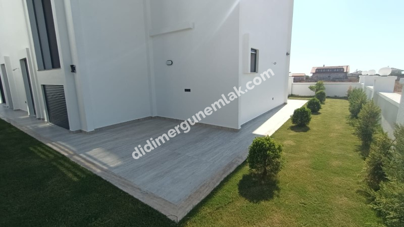 DİDİM HİSAR MAHALLESİNDE EŞYALI MÜSTAKİL HAVUZLU ,KIŞ BAHÇELİ LÜKS VİLLA