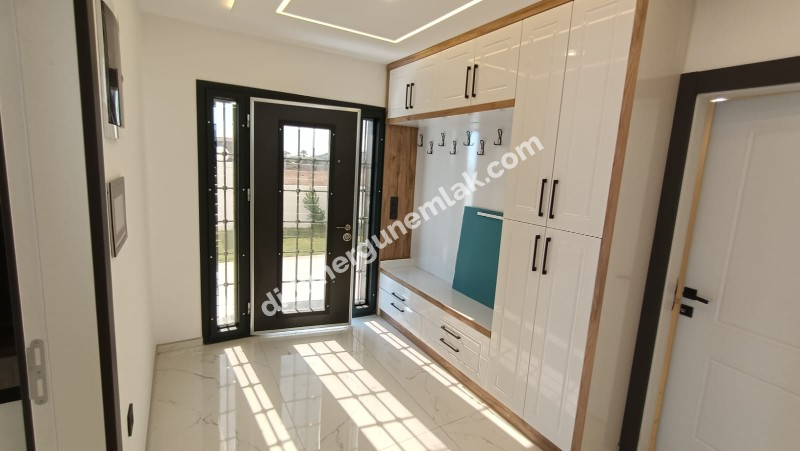 DİDİM HİSAR MAHALLESİNDE EŞYALI MÜSTAKİL HAVUZLU ,KIŞ BAHÇELİ LÜKS VİLLA