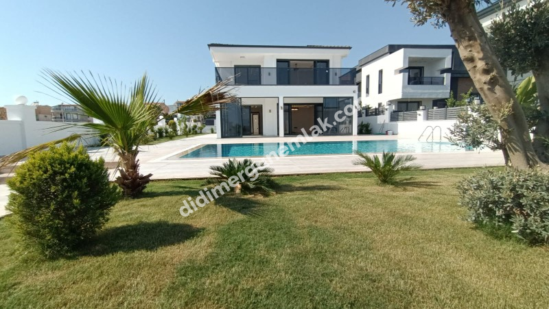 DİDİM HİSAR MAHALLESİNDE EŞYALI MÜSTAKİL HAVUZLU ,KIŞ BAHÇELİ LÜKS VİLLA