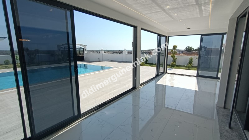 DİDİM HİSAR MAHALLESİNDE EŞYALI MÜSTAKİL HAVUZLU ,KIŞ BAHÇELİ LÜKS VİLLA