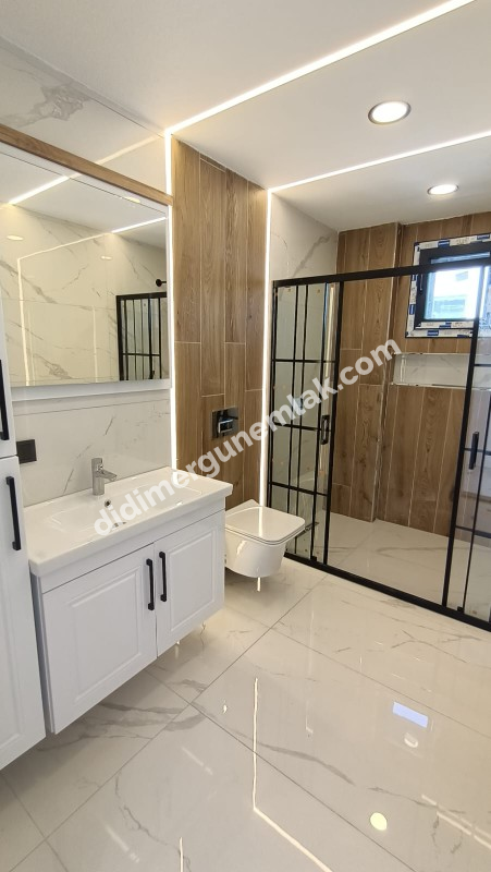 DİDİM HİSAR MAHALLESİNDE EŞYALI MÜSTAKİL HAVUZLU ,KIŞ BAHÇELİ LÜKS VİLLA