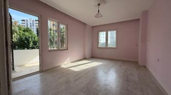 Elmas’tan Merkez Mh’de Site İçi Bağımsız Mutfak 3+1