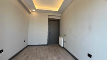 Elmas’tan Merkez’de Daha Lüksü Yok! Şık Ferah 4+1