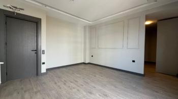 Elmas’tan Merkez’de Daha Lüksü Yok! Şık Ferah 4+1