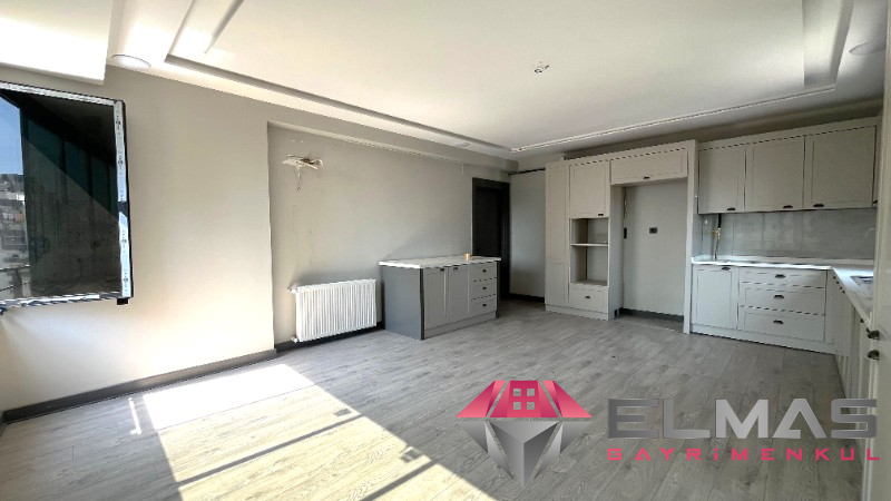 Elmas’tan Merkez’de Daha Lüksü Yok! Şık Ferah 4+1