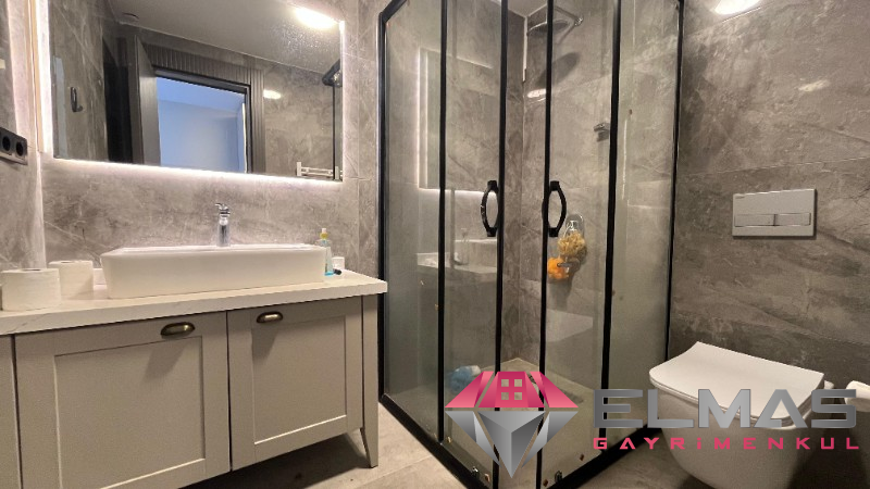 Elmas’tan Merkez’de Daha Lüksü Yok! Şık Ferah 4+1