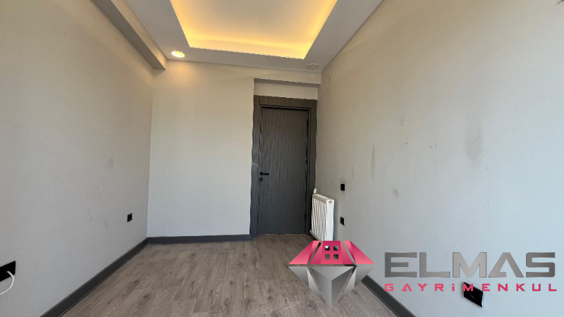 Elmas’tan Merkez’de Daha Lüksü Yok! Şık Ferah 4+1