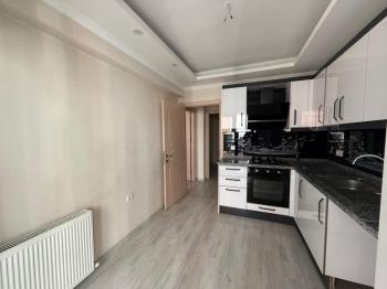 karşıyaka cumhuriyet mahallesinde 2+1 satılık daire