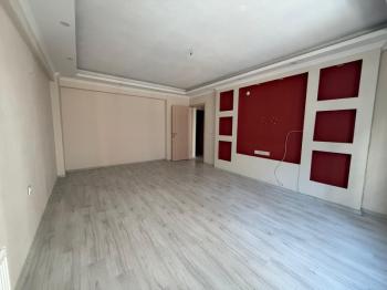 karşıyaka cumhuriyet mahallesinde 2+1 satılık daire