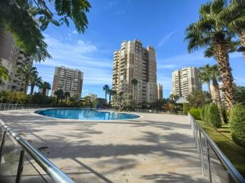 SOYAK MAVİŞEHİR A BÖLGESİNDE, DENİZ MANZARALI 2+1