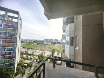 SOYAK MAVİŞEHİR A BÖLGESİNDE, DENİZ MANZARALI 2+1