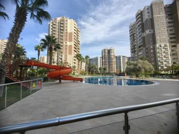 SOYAK MAVİŞEHİR A BÖLGESİNDE, DENİZ MANZARALI 2+1