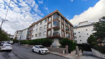 KAVAKLI MAH SATILIK 4+1 DUBLEX DAİRE KAT MÜLKİYETLİ OTOPARKLI