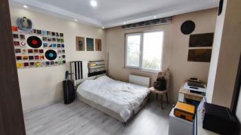 KAVAKLI MAH SATILIK 4+1 DUBLEX DAİRE KAT MÜLKİYETLİ OTOPARKLI