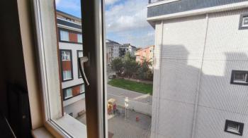 KAVAKLI MAH SATILIK 4+1 DUBLEX DAİRE KAT MÜLKİYETLİ OTOPARKLI