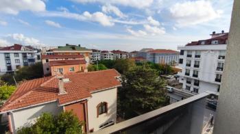 KAVAKLI MAH SATILIK 4+1 DUBLEX DAİRE KAT MÜLKİYETLİ OTOPARKLI