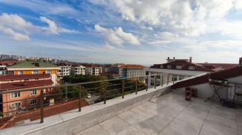 KAVAKLI MAH SATILIK 4+1 DUBLEX DAİRE KAT MÜLKİYETLİ OTOPARKLI