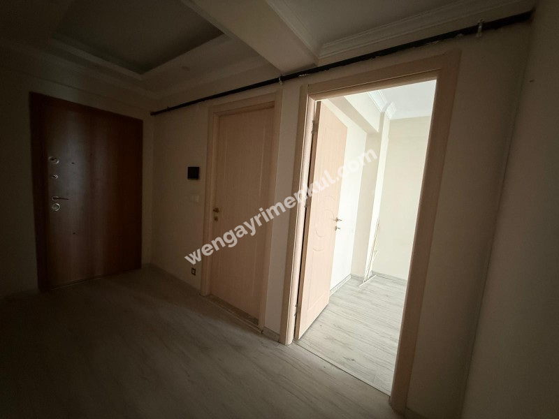 karşıyaka cumhuriyet mahallesinde 2+1 satılık daire