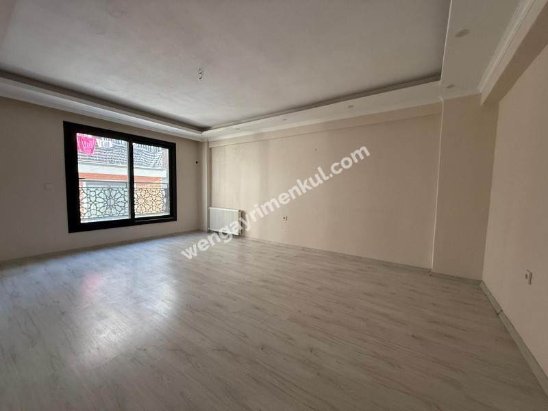 karşıyaka cumhuriyet mahallesinde 2+1 satılık daire