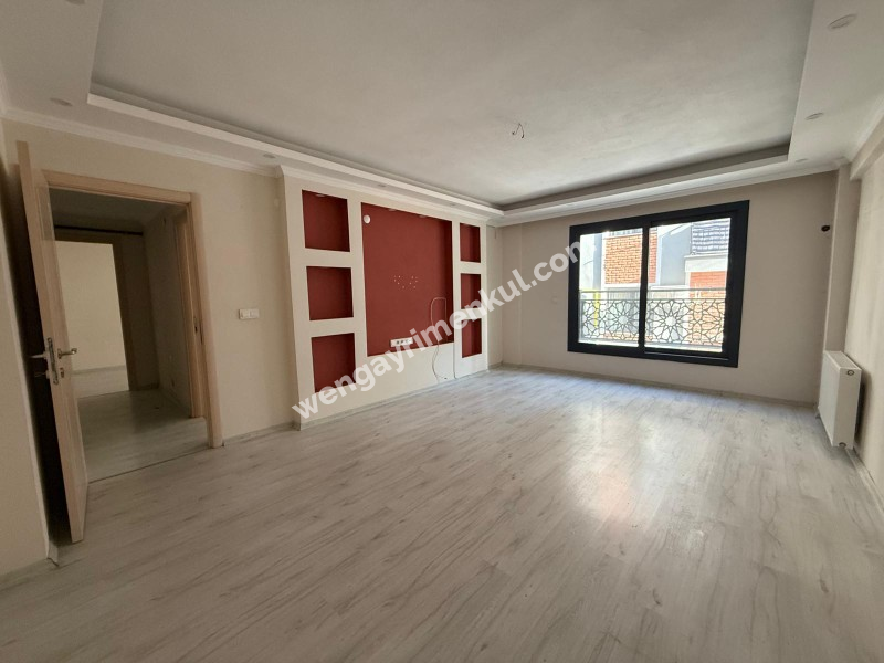 karşıyaka cumhuriyet mahallesinde 2+1 satılık daire