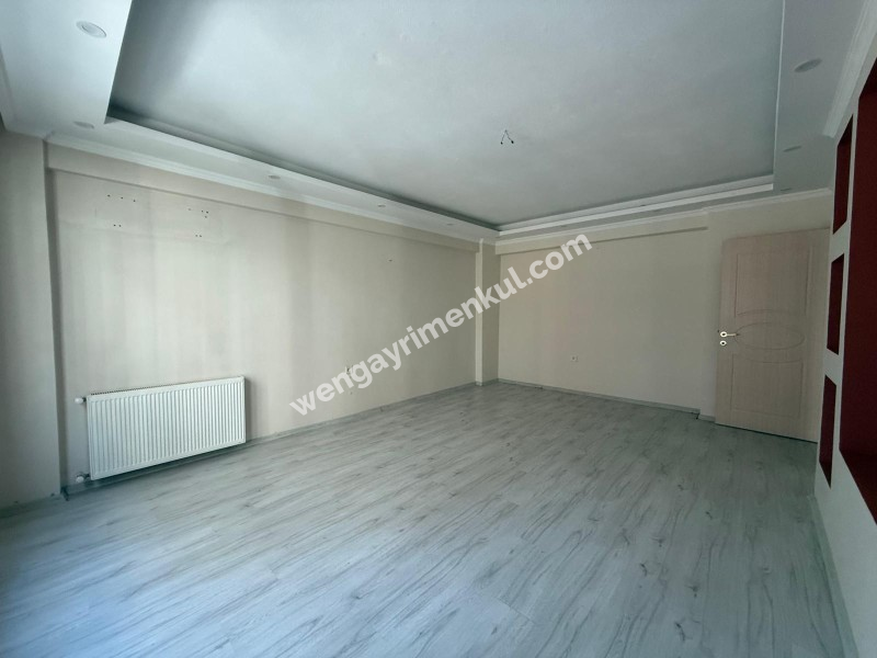 karşıyaka cumhuriyet mahallesinde 2+1 satılık daire